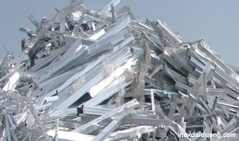Giá nhôm phế liệu xingfa cao - uy tín